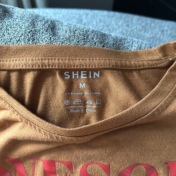 Oversized Tiger Tee - Picture 4 of 4